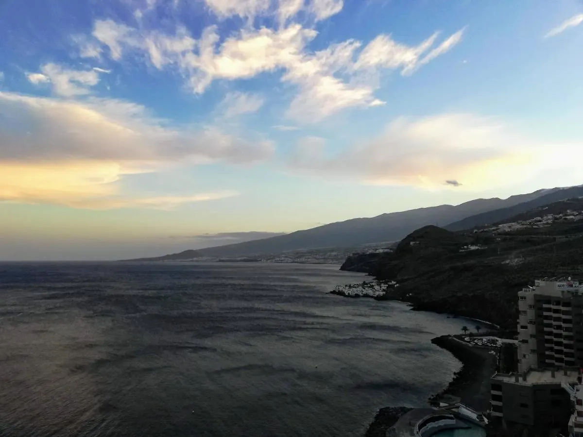 Facing The Ocean - Full Appt With 2 Double Bedroom Tabaiba